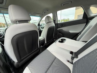 2023 Hyundai KONA SE Auto AWD