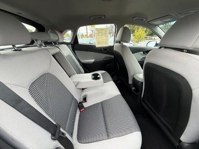2023 Hyundai KONA SE Auto AWD