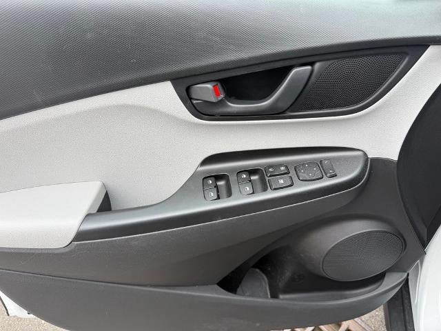 2023 Hyundai KONA SE Auto AWD
