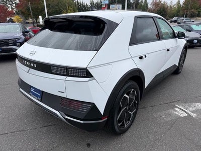 2024 Hyundai IONIQ 5 SE AWD