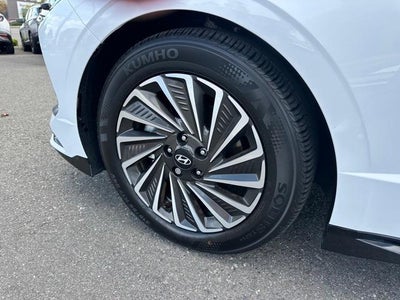 2025 Hyundai SONATA Hybrid SEL FWD