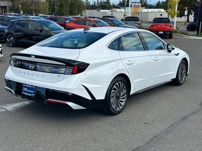 2025 Hyundai SONATA Hybrid SEL FWD