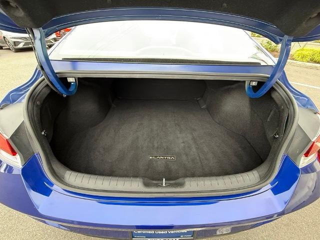 2023 Hyundai ELANTRA SEL IVT