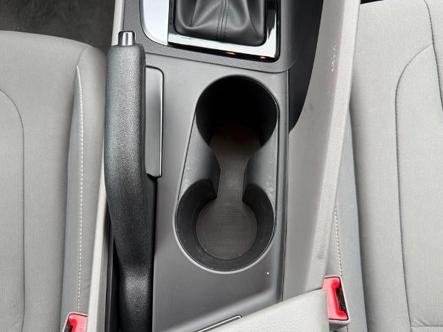 2023 Hyundai ELANTRA SEL IVT