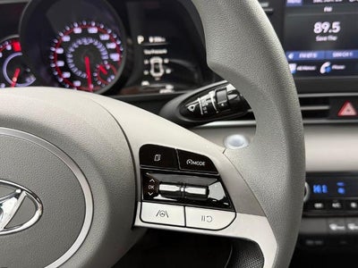 2023 Hyundai ELANTRA SEL IVT