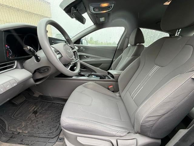 2023 Hyundai ELANTRA SEL IVT
