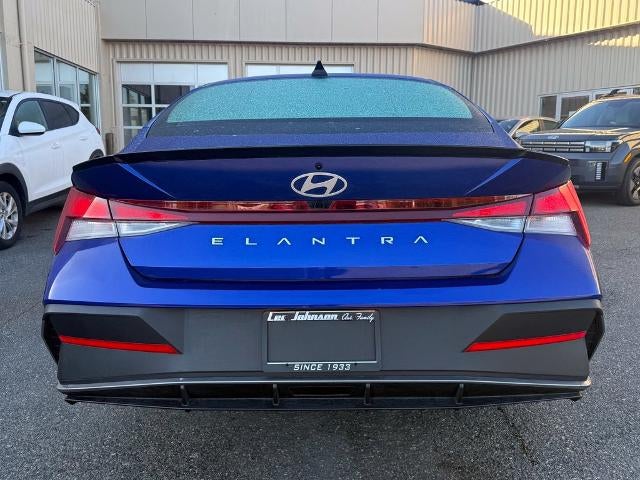 2025 Hyundai ELANTRA SEL Sport IVT