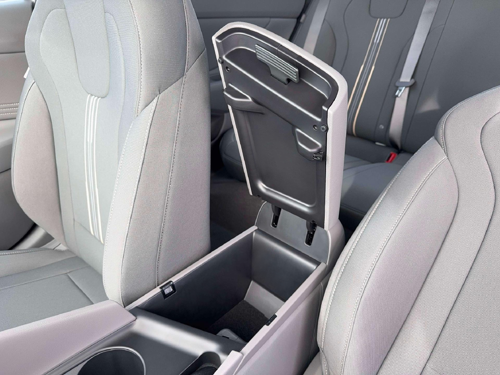 2026 Hyundai ELANTRA SEL Sport Sedan