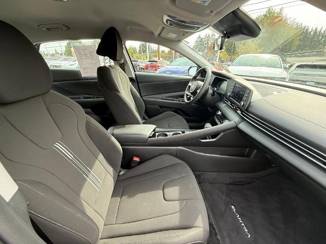 2025 Hyundai ELANTRA Hybrid Blue DCT