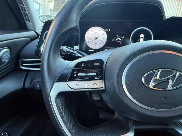 2022 Hyundai ELANTRA Limited IVT