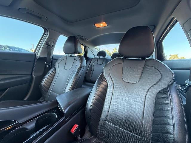 2022 Hyundai ELANTRA Limited IVT