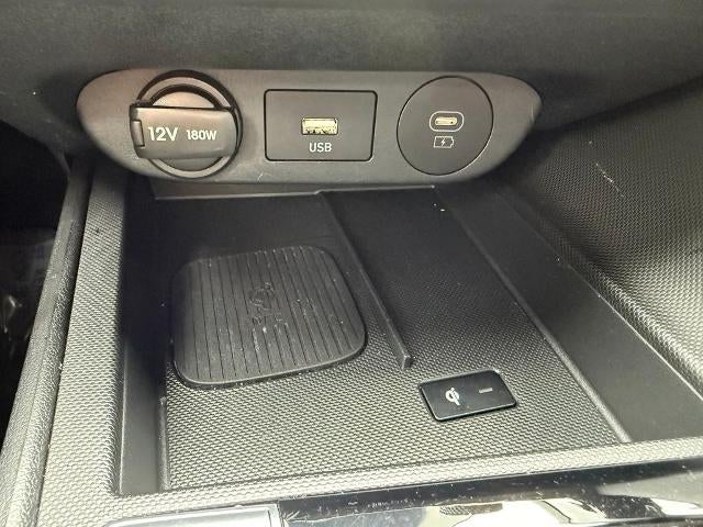 2025 Hyundai ELANTRA Limited IVT