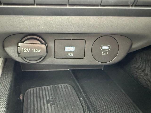 2024 Hyundai ELANTRA SEL IVT