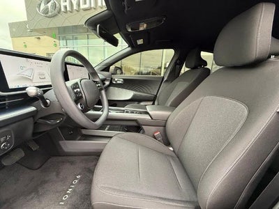 2025 Hyundai IONIQ 6 SE Standard Range RWD