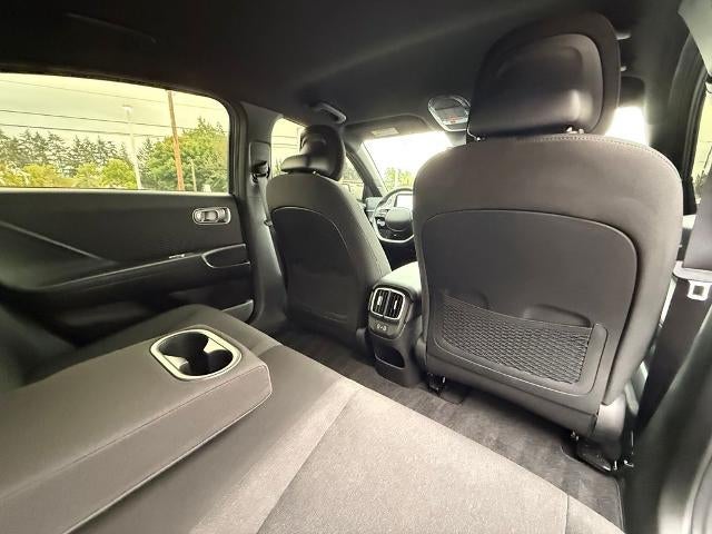 2025 Hyundai IONIQ 6 SE Standard Range RWD