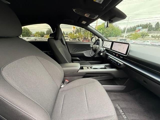 2025 Hyundai IONIQ 6 SE Standard Range RWD