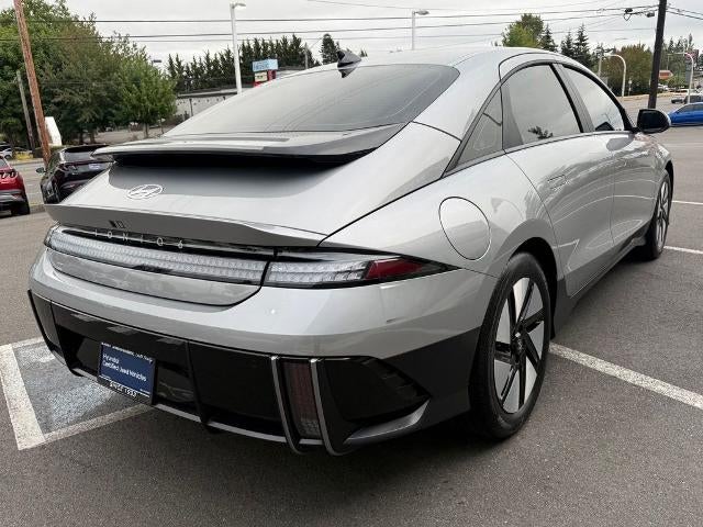 2025 Hyundai IONIQ 6 SE Standard Range RWD