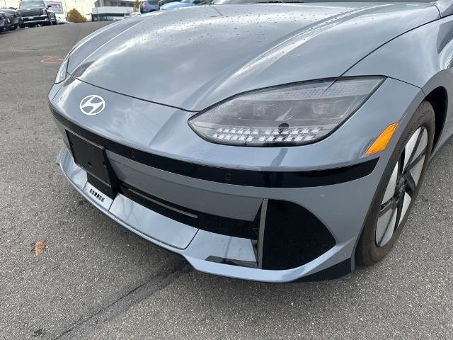 2024 Hyundai IONIQ 6 SE Standard Range RWD