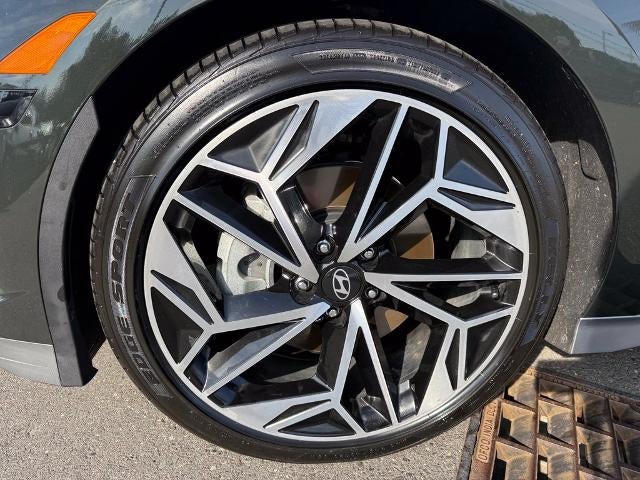 2023 Hyundai IONIQ 6 Limited AWD