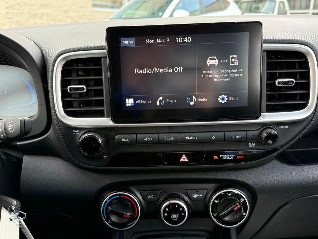 2023 Hyundai VENUE SE IVT