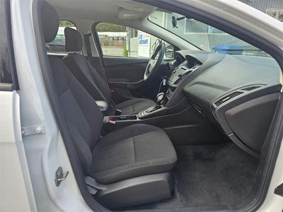 2015 Ford Focus 5dr HB SE