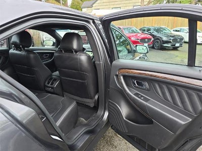 2017 Ford Taurus Limited FWD