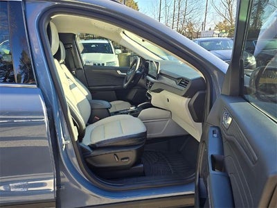 2023 Ford Escape Platinum AWD