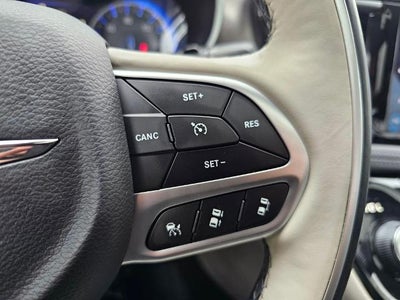 2018 Chrysler Pacifica Limited FWD