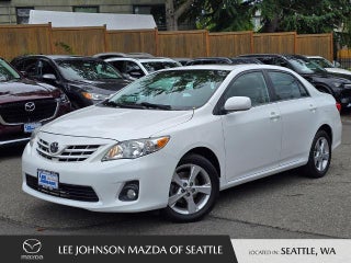2013 Toyota Corolla 4dr Sdn Auto LE (Natl)