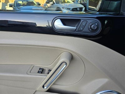 2017 Volkswagen Beetle Convertible 1.8T S Auto