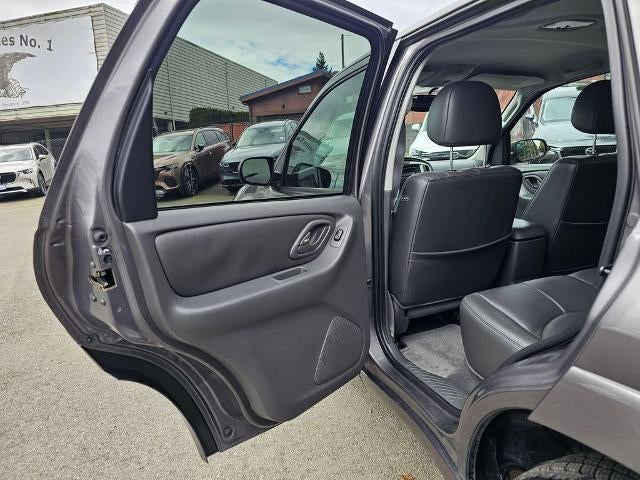 2004 Mazda Mazda Tribute ES