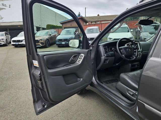 2004 Mazda Mazda Tribute ES