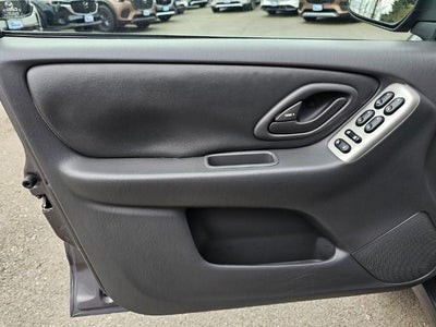 2004 Mazda Mazda Tribute ES