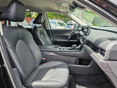 2025 Toyota Grand Highlander XLE FWD (Natl)