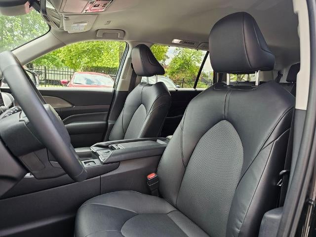 2025 Toyota Grand Highlander XLE FWD (Natl)