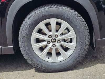 2025 Toyota Grand Highlander XLE FWD (Natl)