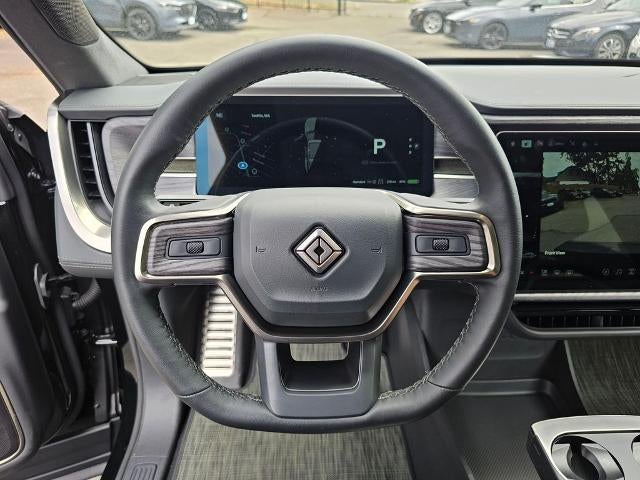 2024 Rivian R1S Adventure Dual-Motor Standard Pack