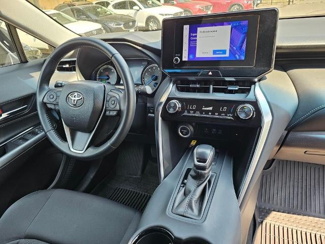 2023 Toyota Venza LE AWD (GS)