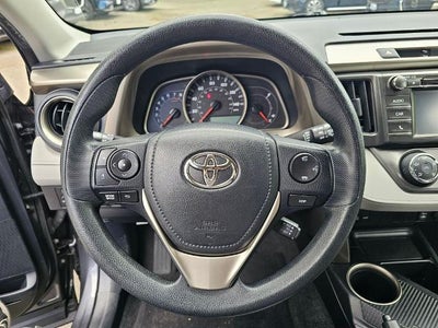 2015 Toyota RAV4 AWD 4dr LE (Natl)
