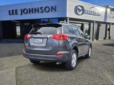 2015 Toyota RAV4 AWD 4dr LE (Natl)