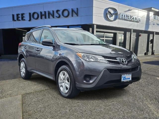 2015 Toyota RAV4 AWD 4dr LE (Natl)