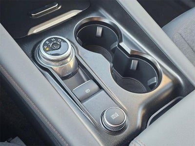 2025 Ford Explorer Active 4WD