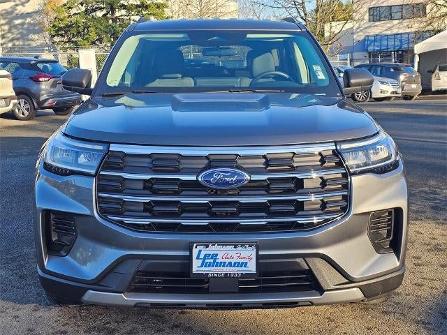 2025 Ford Explorer Active 4WD