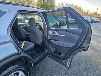 2025 Ford Explorer Active 4WD