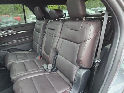 2025 Ford Explorer Platinum 4WD