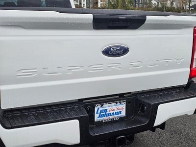 2024 Ford Super Duty F-350 SRW XLT 4WD Crew Cab 6.75' Box