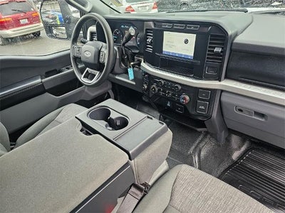 2024 Ford Super Duty F-350 SRW XLT 4WD Crew Cab 6.75' Box