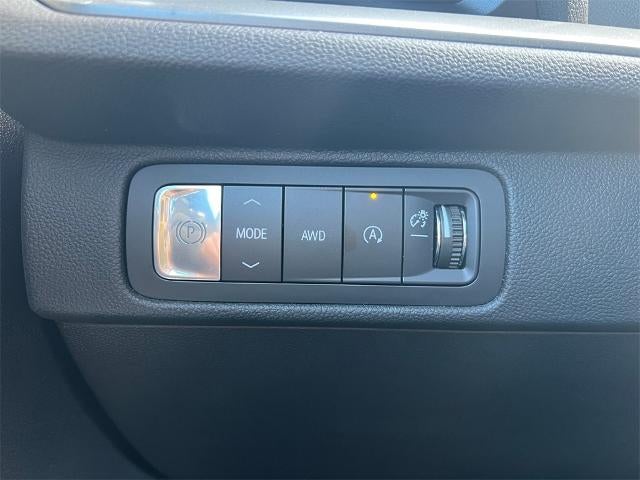 2024 Chevrolet Traverse LT w/2LT