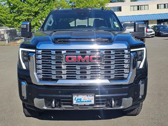 2025 GMC Sierra 3500HD Crew Cab Standard Box 4-Wheel Drive Denali