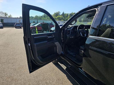 2025 GMC Sierra 3500HD Crew Cab Standard Box 4-Wheel Drive Denali